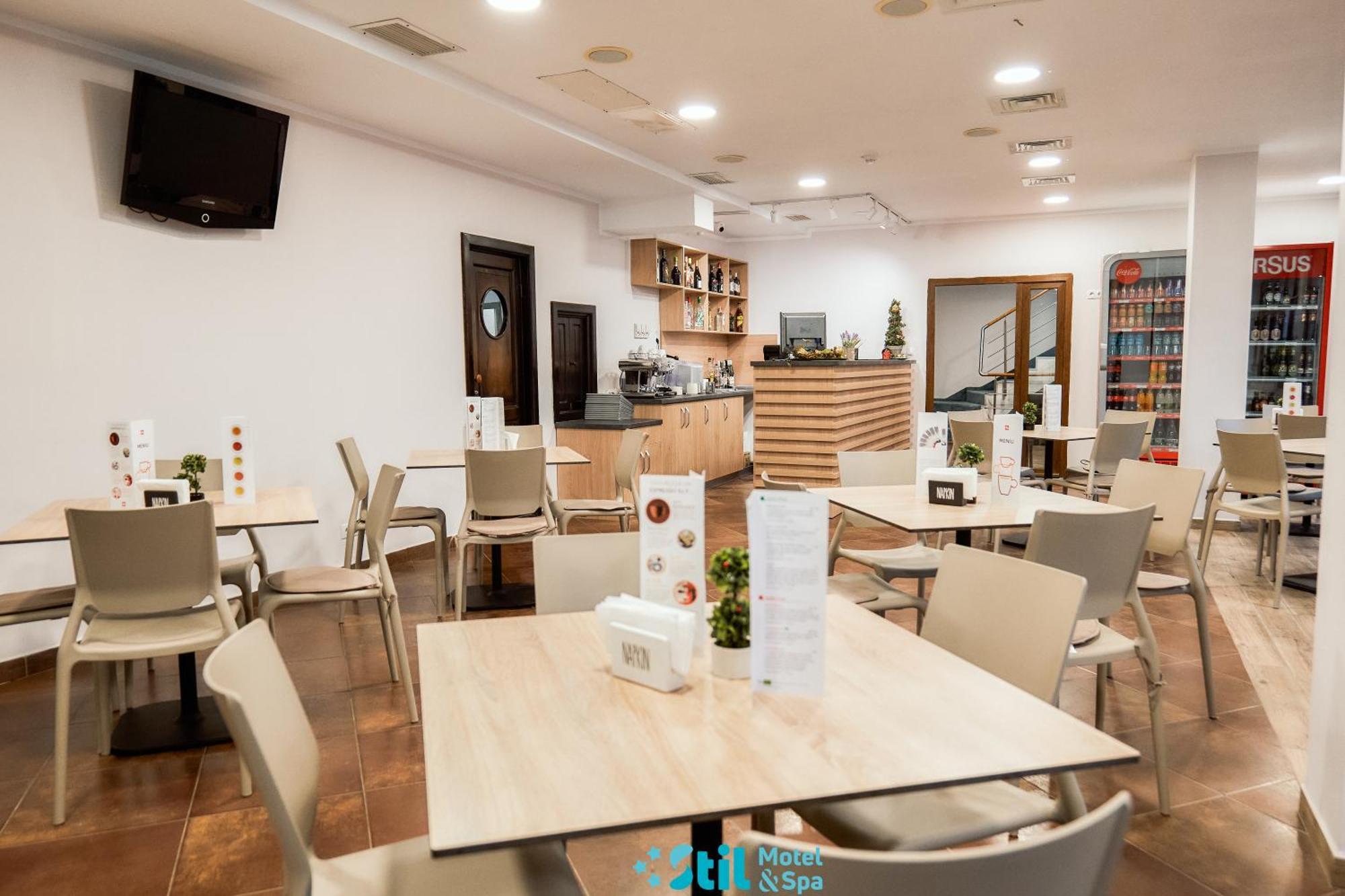 Stil Motel & Spa Tasnad Eksteriør bilde